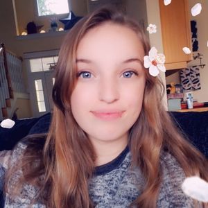 Meet your Posher, Hailey